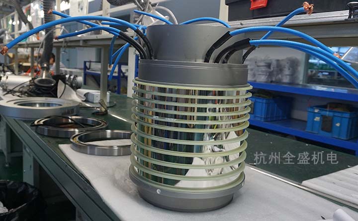 怎樣減少跑步機(jī)滑環(huán)旋轉(zhuǎn)時(shí)的磨損和消耗？